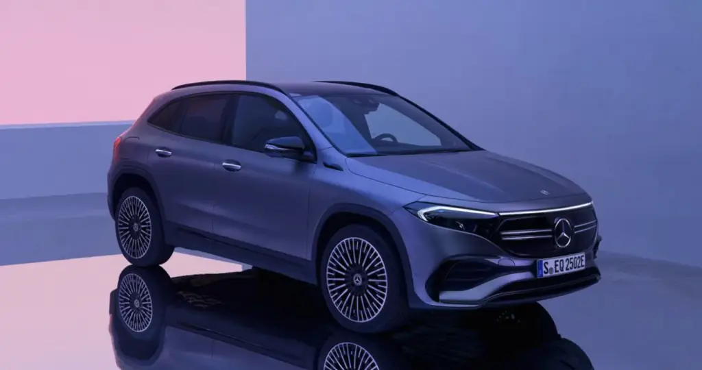 mercedes-benz-eqa-snett-framifrån-6