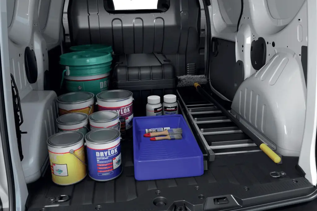 Renualt-Express-förvaringsutrymme