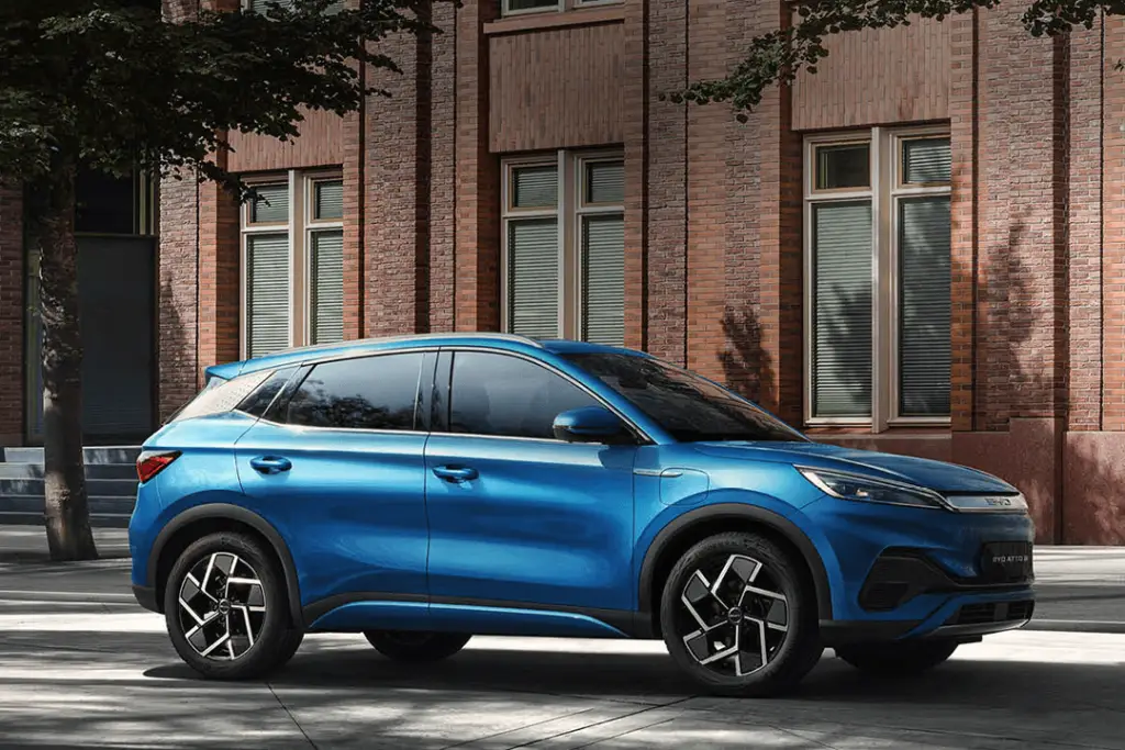 BYD-Atto3-Parkerad