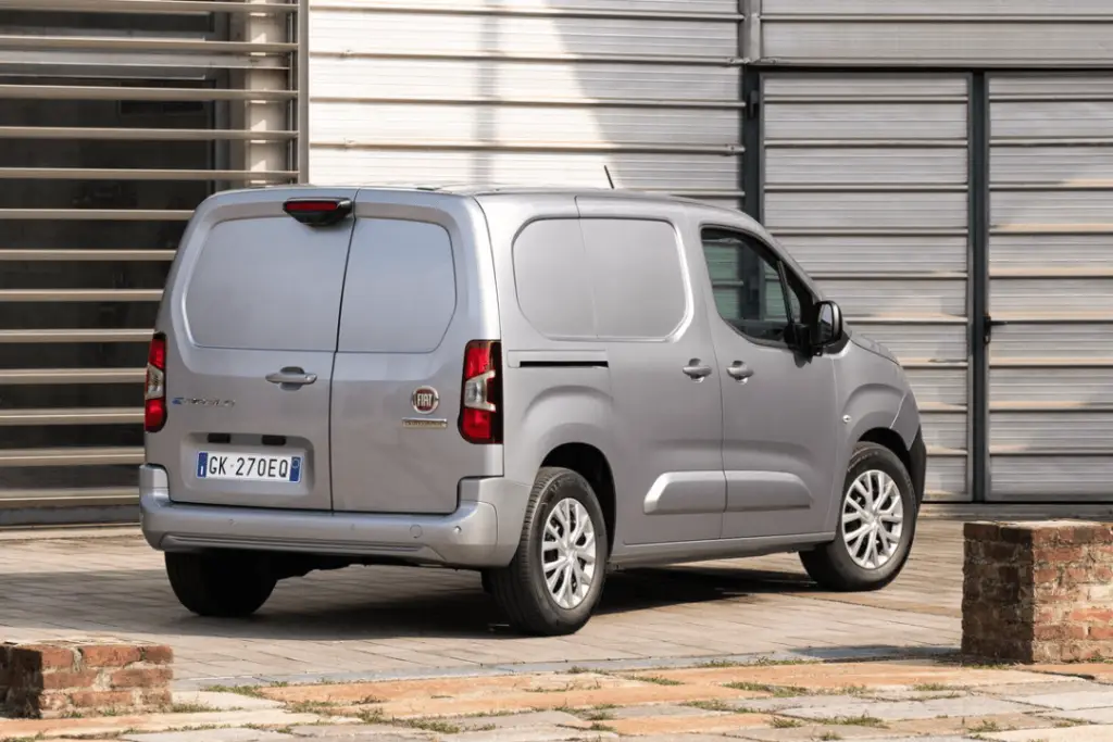 Fiat-doblo-action2