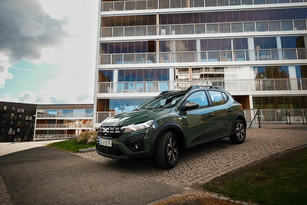 Dacia-Sandero-Stepway-Hill