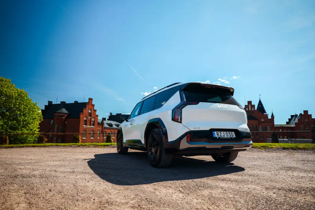 Kia-EV9-Bak-Sida