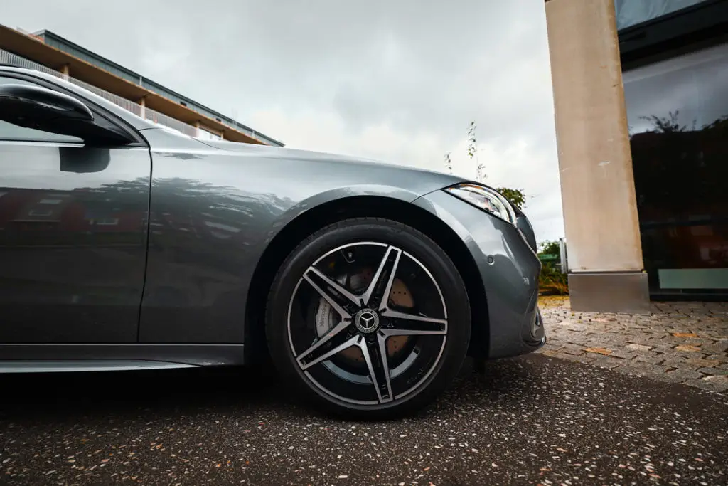 Mercedes-C-300-de-Hjul